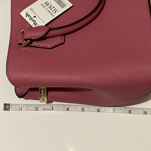 Micheal Kors purse - Picture 8 of 8